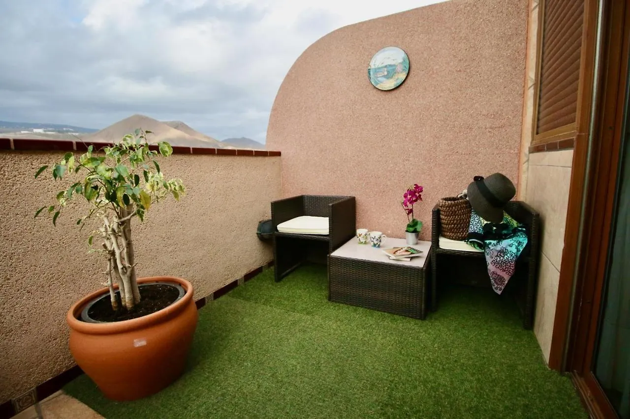 Ohana Atico Avenida Chayofita Los Cristianos  Apartment