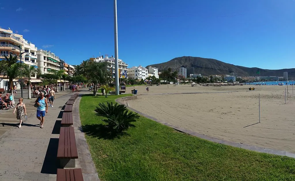 Ohana Atico Avenida Chayofita Los Cristianos  0*, Los Cristianos (Tenerife) Spain